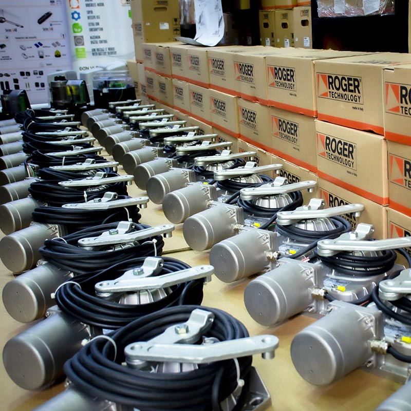 Motor cổng tự động âm sàn Roger Italia BR21/351 – 36V